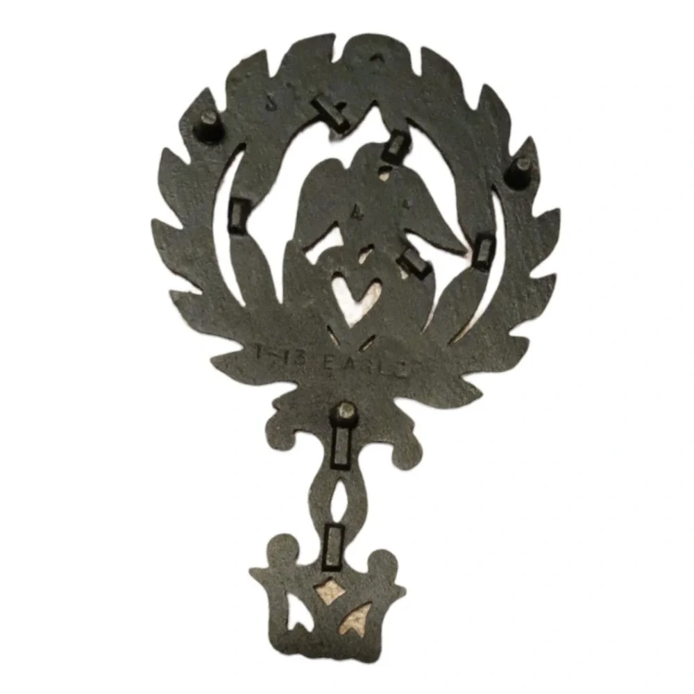 Cast Iron Trivet Eagle Heart Laurel Wreath Wall‎ Decor